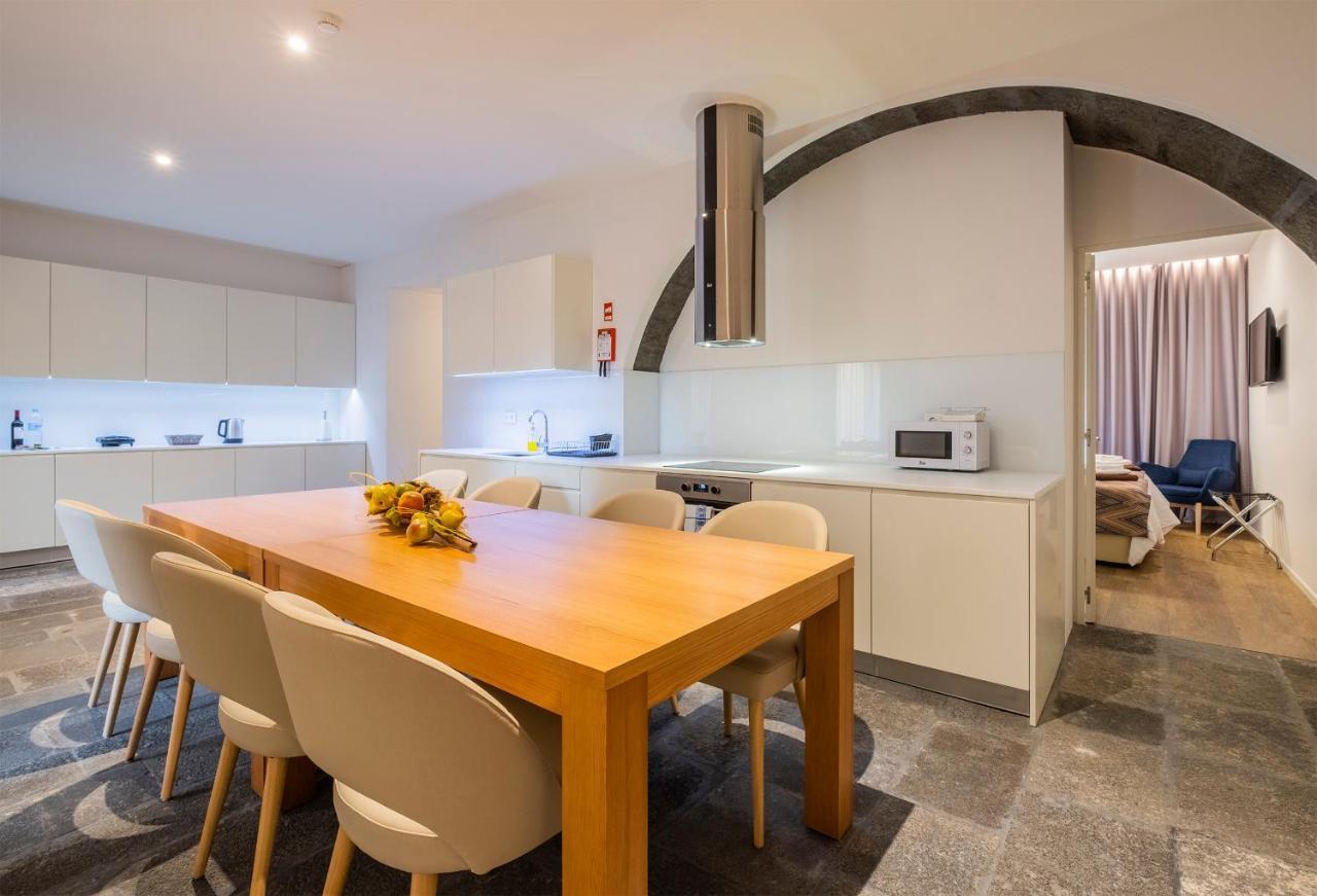 Casas Amarelas Azores Ponta Delgada (Sao Miguel)